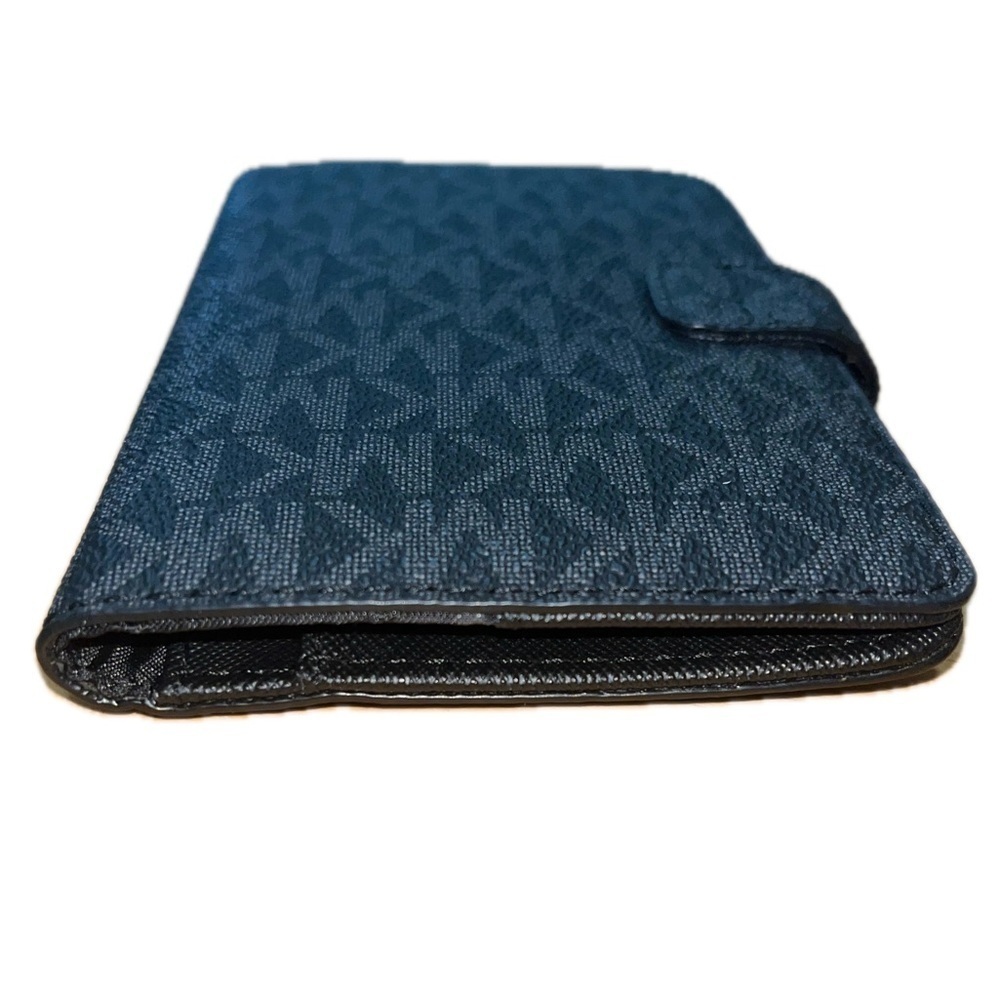 Michael Kors Jet Set Travel Passport Case Wallet, Black - Picture 3 of 12
